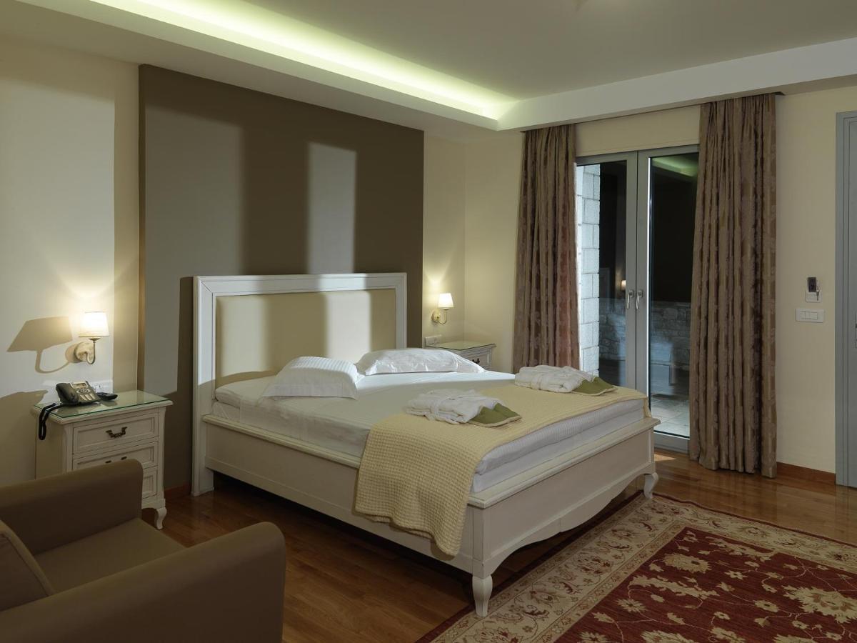 Hondos Classic Hotel & Spa Nestani Екстер'єр фото